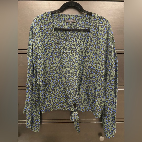 Blue, green, black leopard print shall with tie. Size small. - Picture 1 of 1